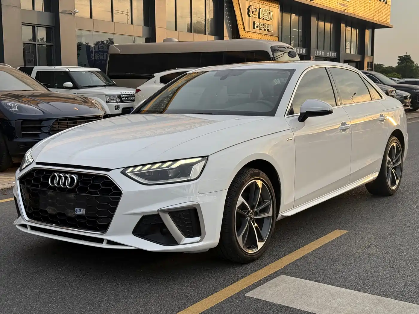 Audi A4L