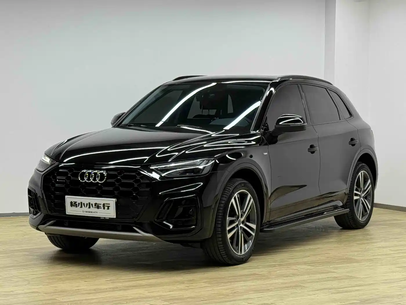 Audi Q5L 2022 45T Luxury Dynamic фото 2