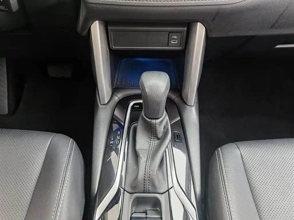 TOYOTA FENGLANDA