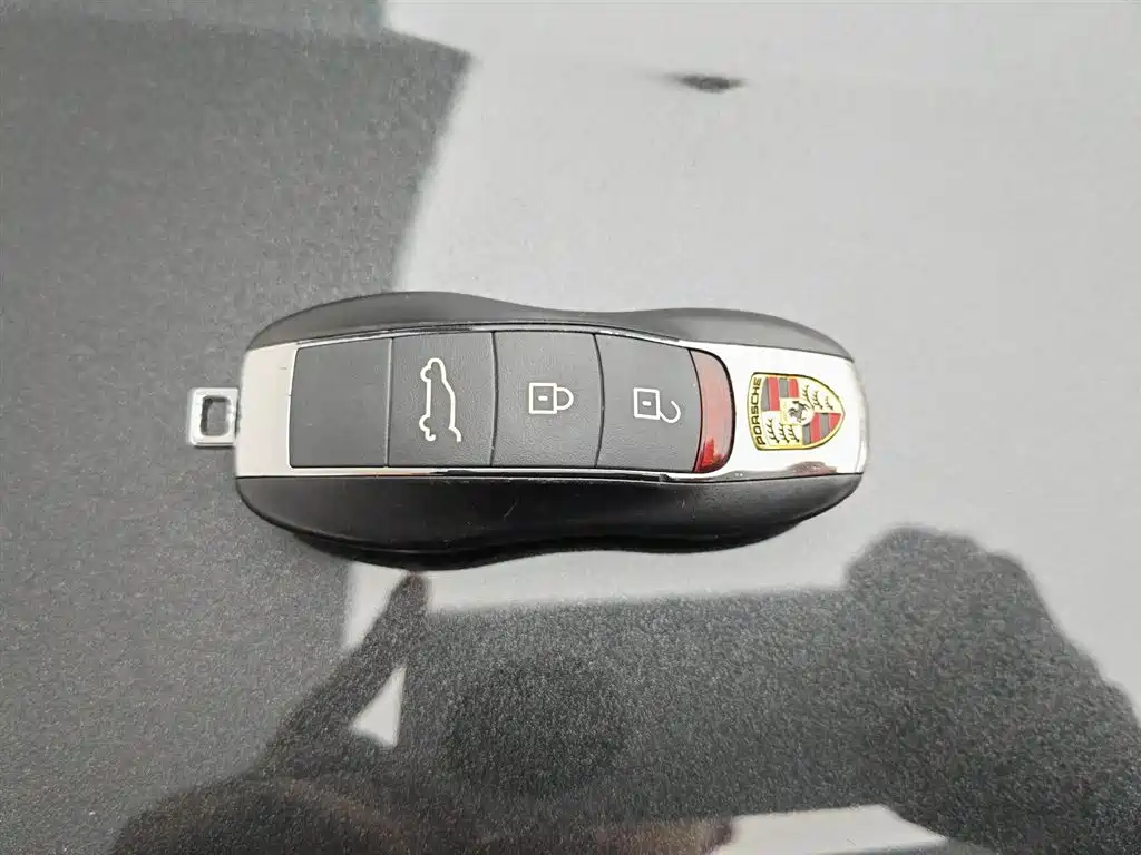 Porsche Macan 2020 Macan 2.0T фото 19