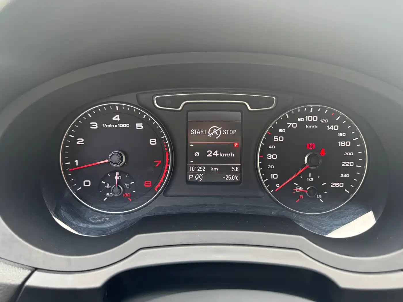 Audi Q3 2015 35 TFSI quattro Technology фото 10