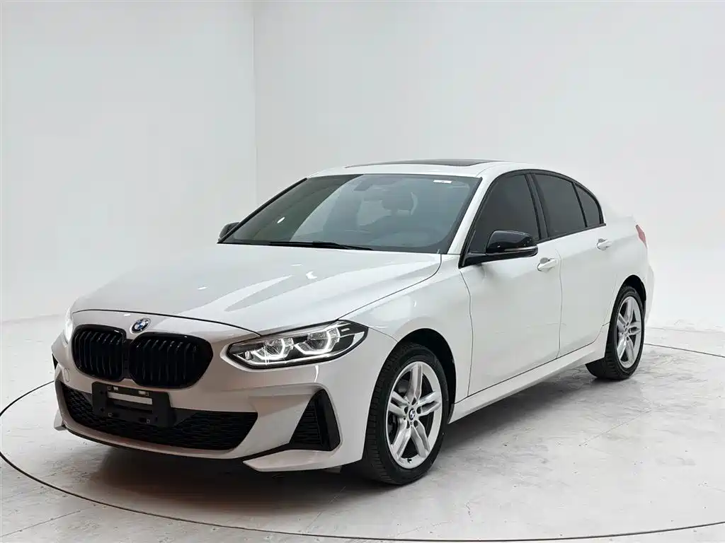 BMW 1 Series 2021 120i M Sport Shadow Edition
