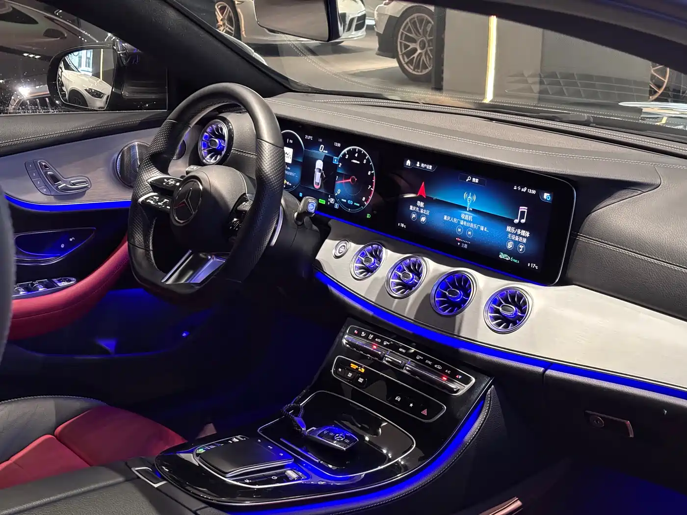 MERCEDES-BENZ E CLASS