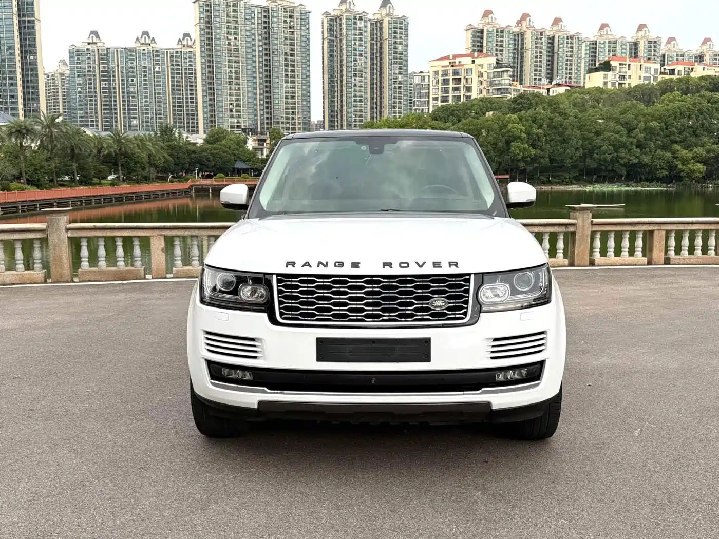 Land Rover Range Rover 2016 3.0 SC V6 Vogue фото 2