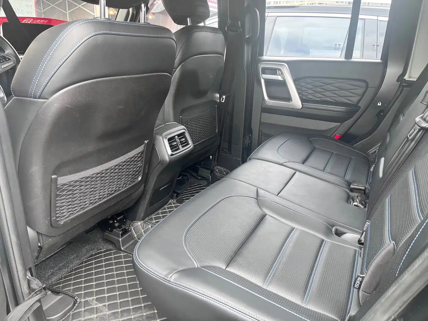 BAIC ORV Beijing Offroad BJ40 2024 2.0D Blade Hero Glory Edition фото 11