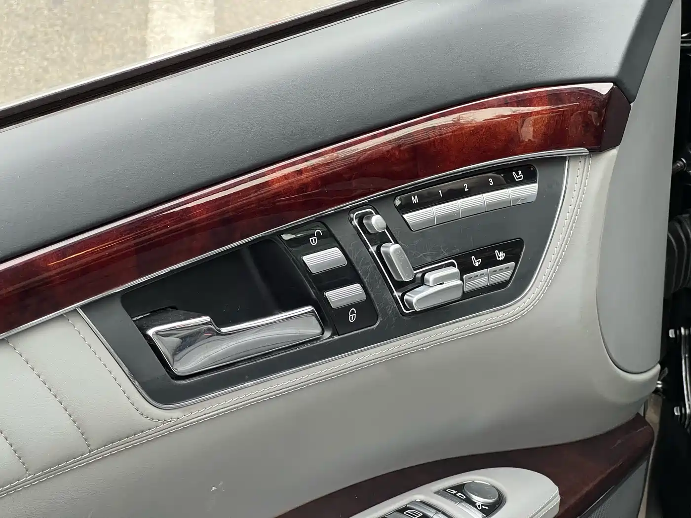 Mercedes-Benz S-Class 2008 Model S 600 L фото 26