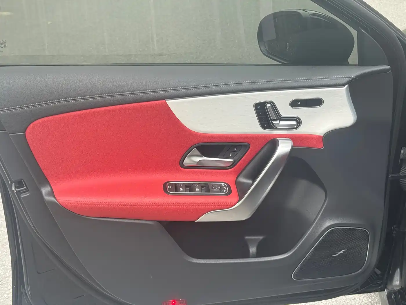 Mercedes-Benz A-Class AMG (Import) 2023 AMG A 35 4MATIC фото 6