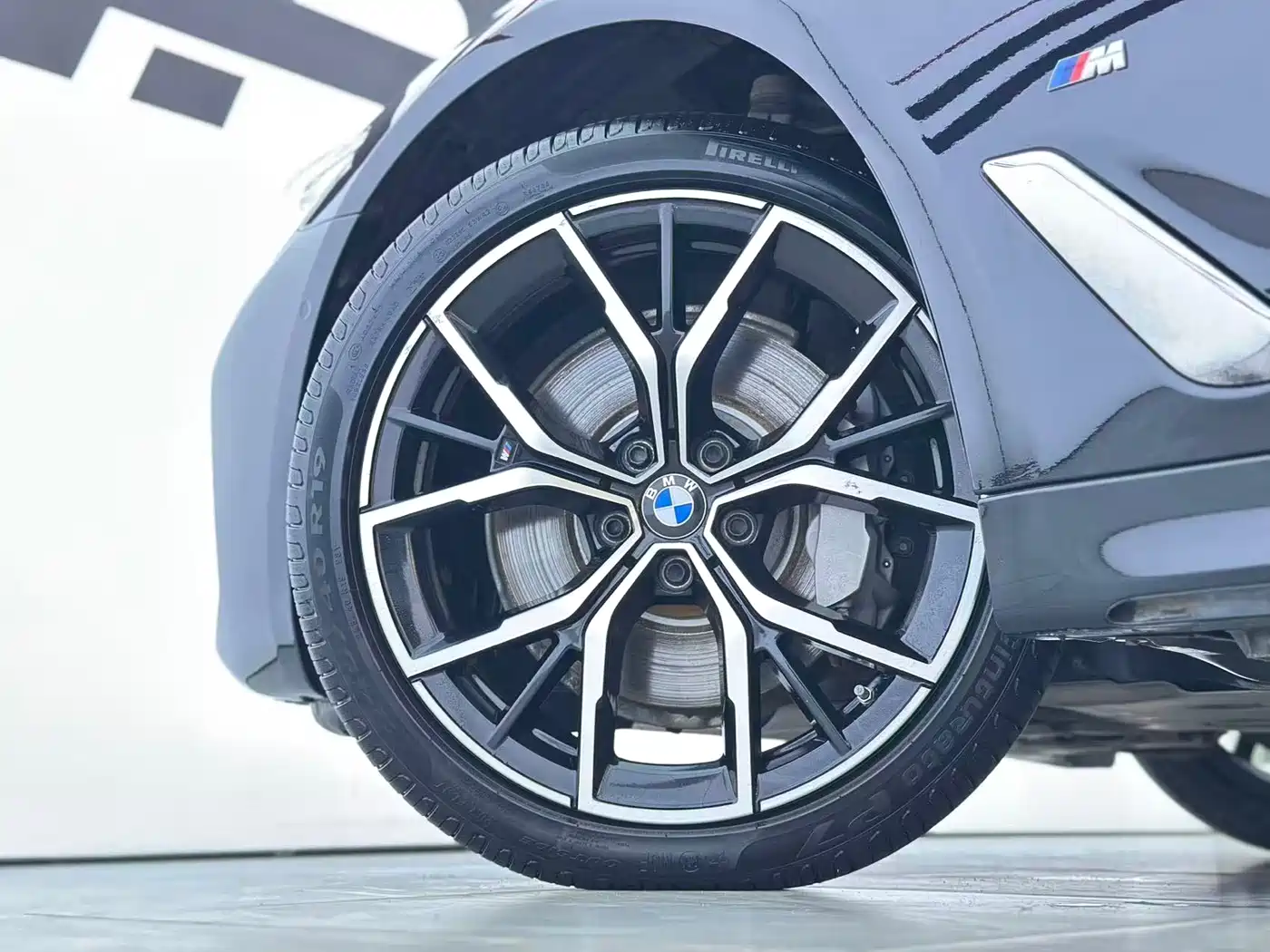 BMW 5 Series 2021 530Li Premium M Sport Package фото 20