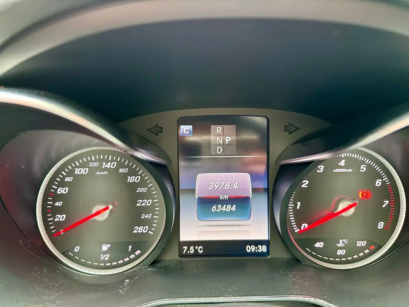 Mercedes-Benz C-Class 2018 C 200 L 4MATIC Sport Edition фото 10