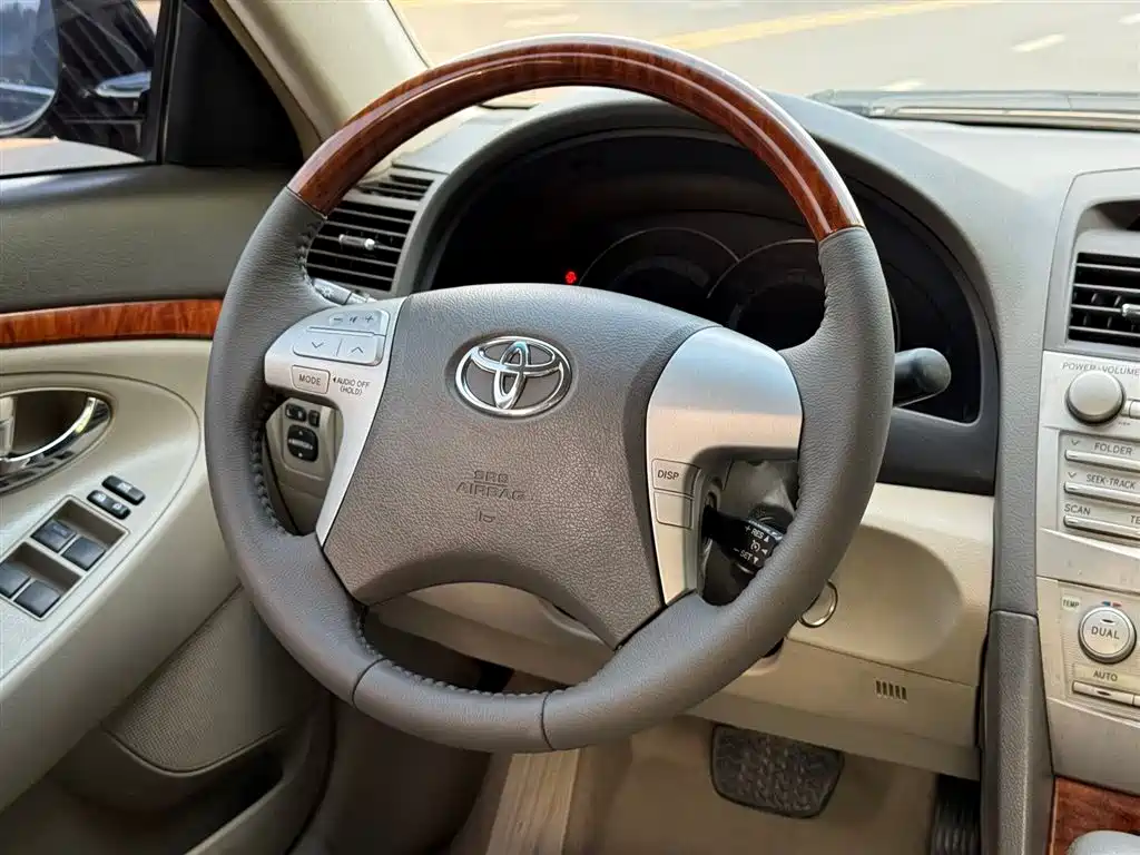 Toyota Camry 2007 240G Luxury Edition фото 17