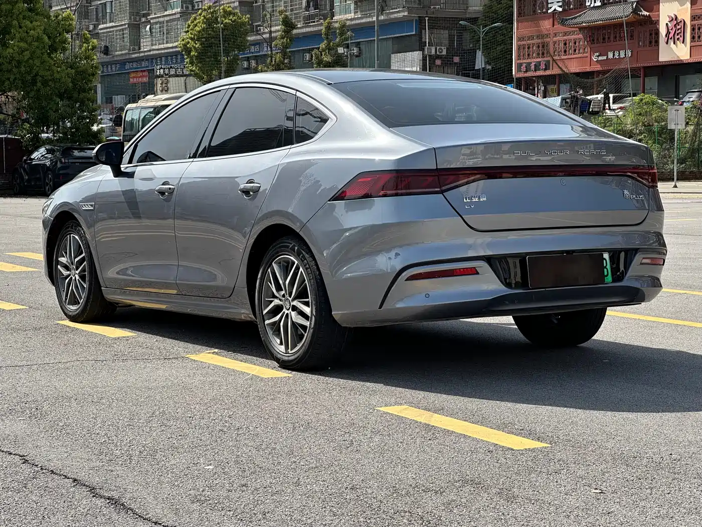 BYD Qin PLUS 2021 EV 400KM Luxury Model фото 11