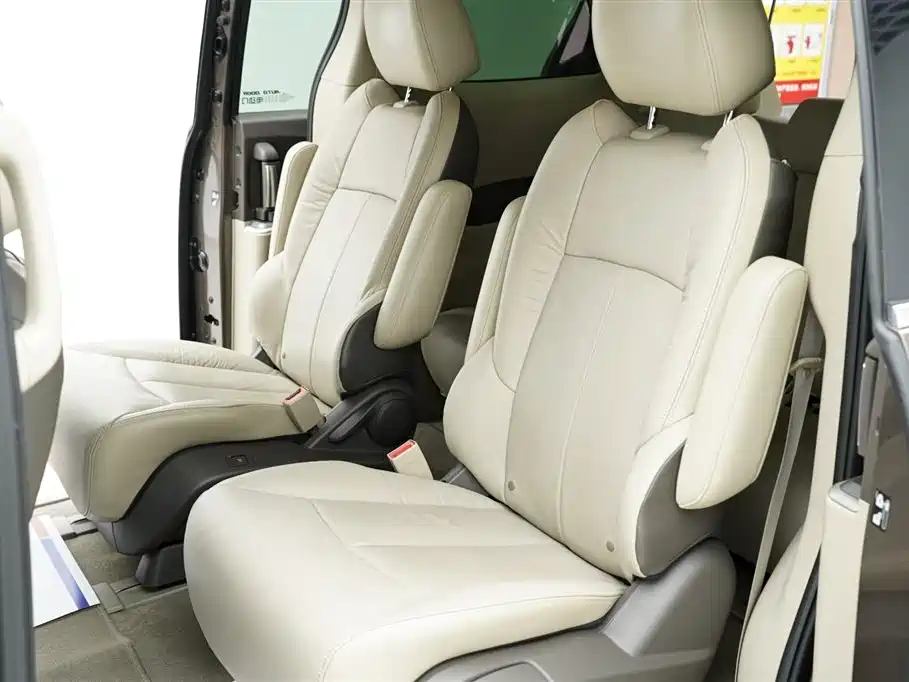 Buick GL8 2013 3.0L XT Luxury Business Flagship Edition фото 10