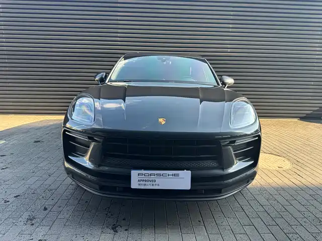 Porsche Macan 2022 Macan 2.0T — фото 3