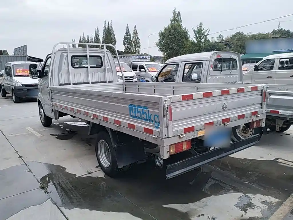 Changan Kuayue Kuayue King X5 2021 2021 Model 1.6L Petrol Standard Edition Single Cab Dual Rear Wheel Flatbed 3600mm Cargo Box DAM16KR