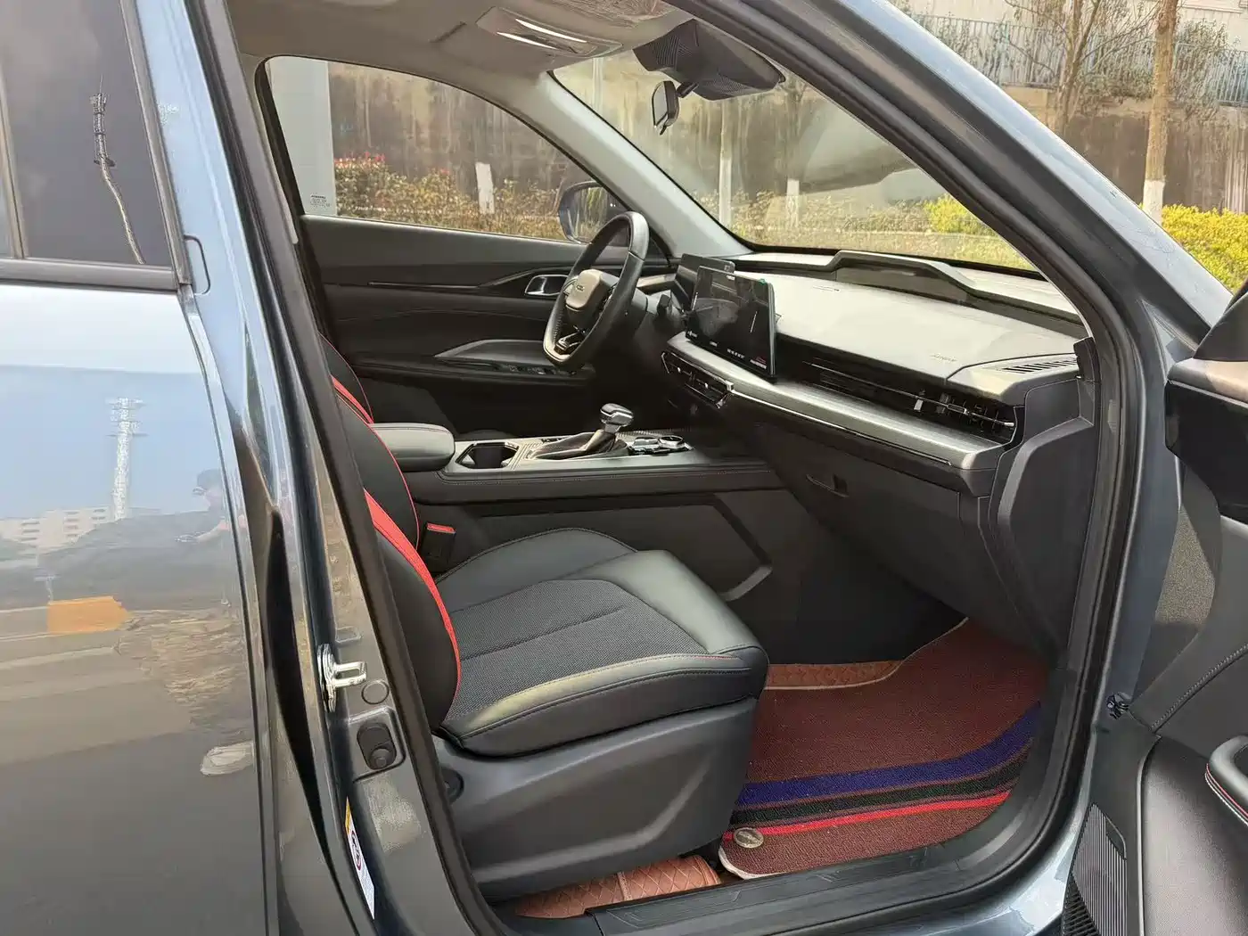 CHANGAN CHANGAN AUCHAN Z6