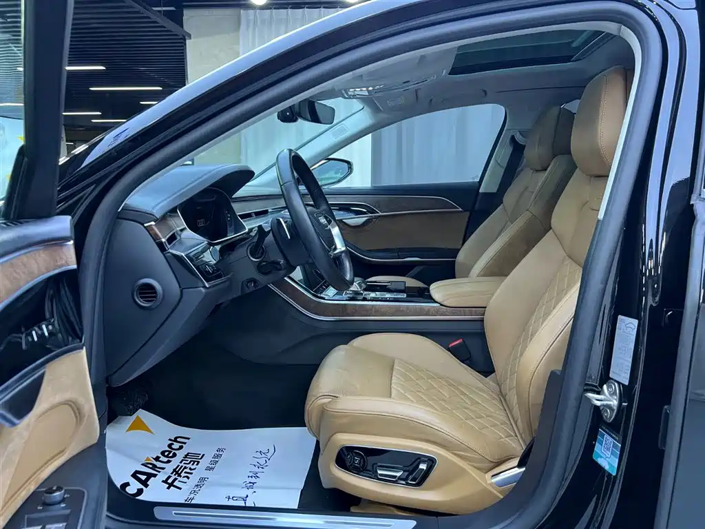 Audi A8 2021 A8L 55 TFSI quattro Luxury фото 7