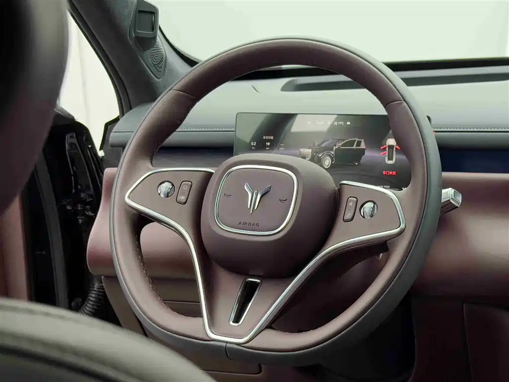 Voyah Auto VOYAH Taisan 2026 Model Base фото 11