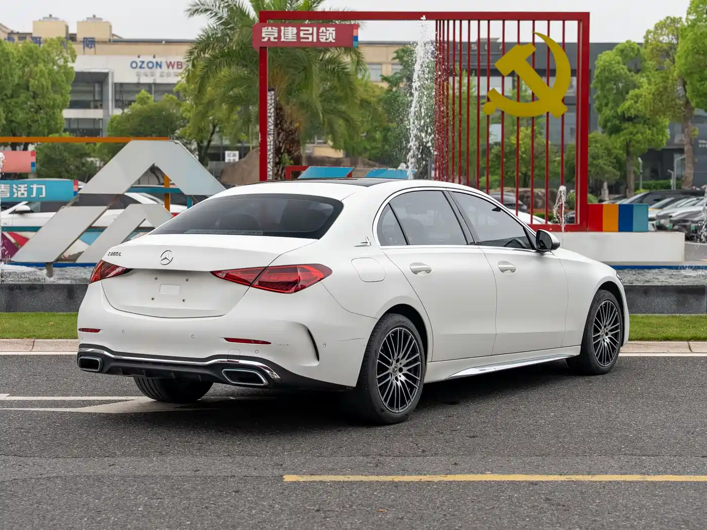 MERCEDES-BENZ C CLASS