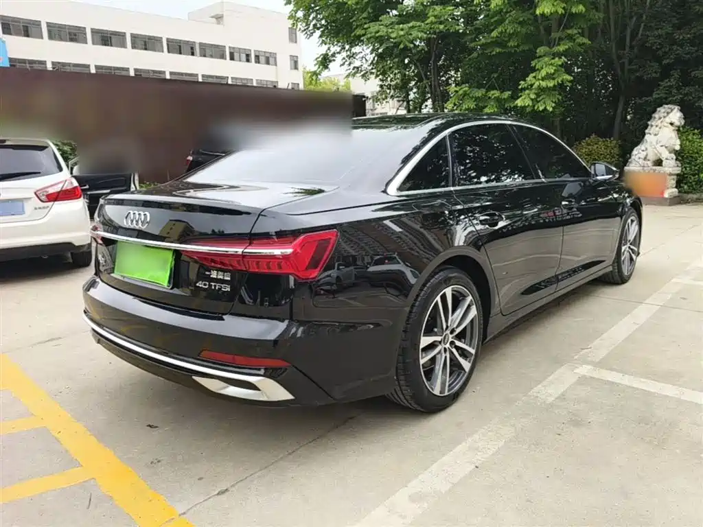 Audi A6L 2025 40 TFSI Luxury Sport фото 7