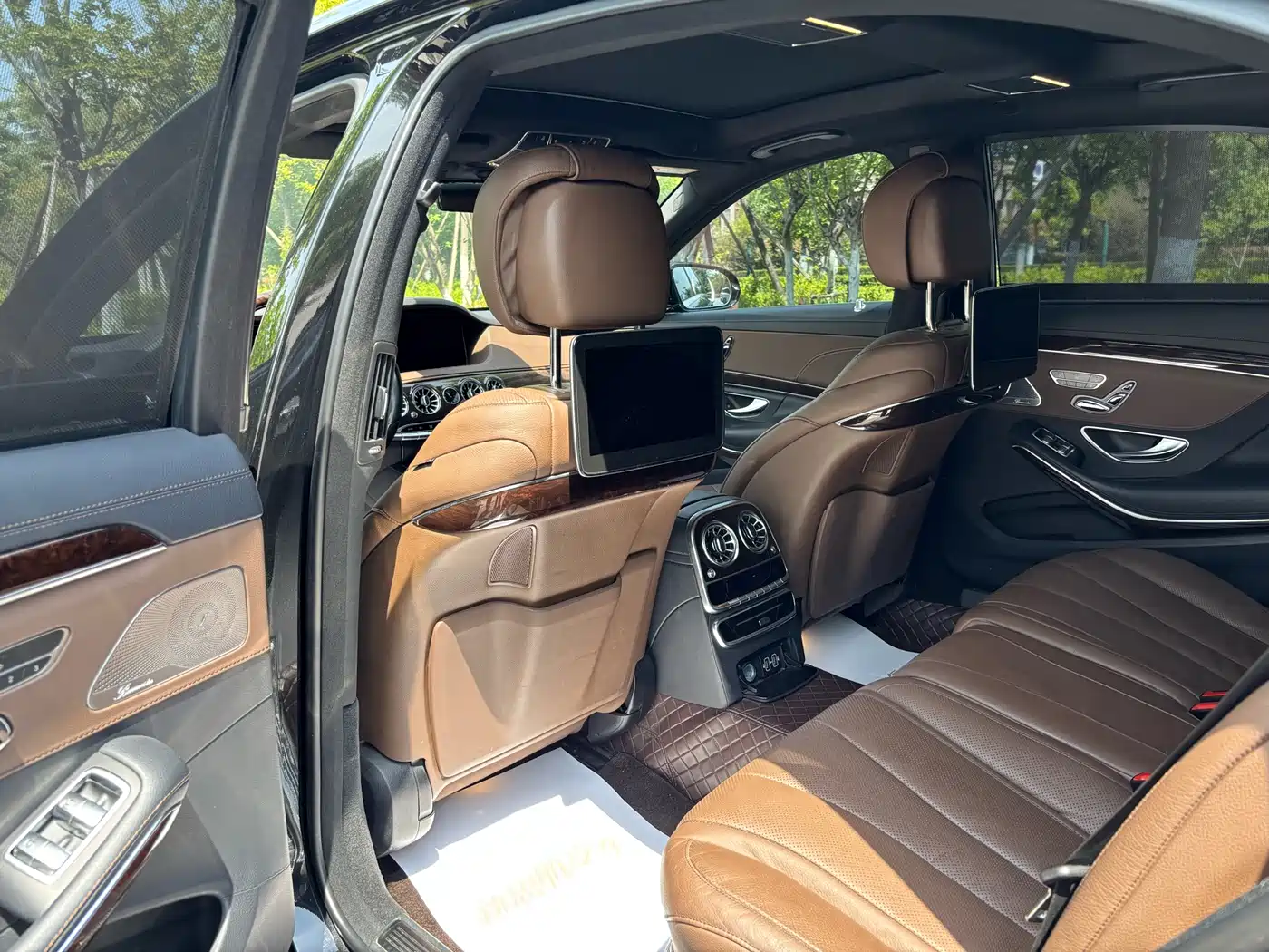 Mercedes-Benz S-Class 2019 S 350 L Luxury Ultimate Edition фото 10
