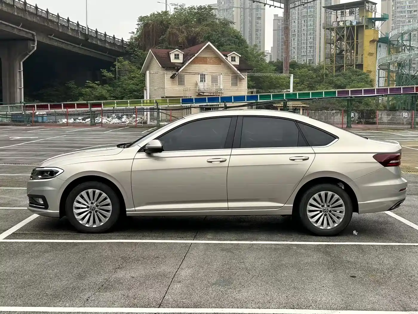 Volkswagen Lavida 2021 280TSI DSG Comfort Edition фото 3