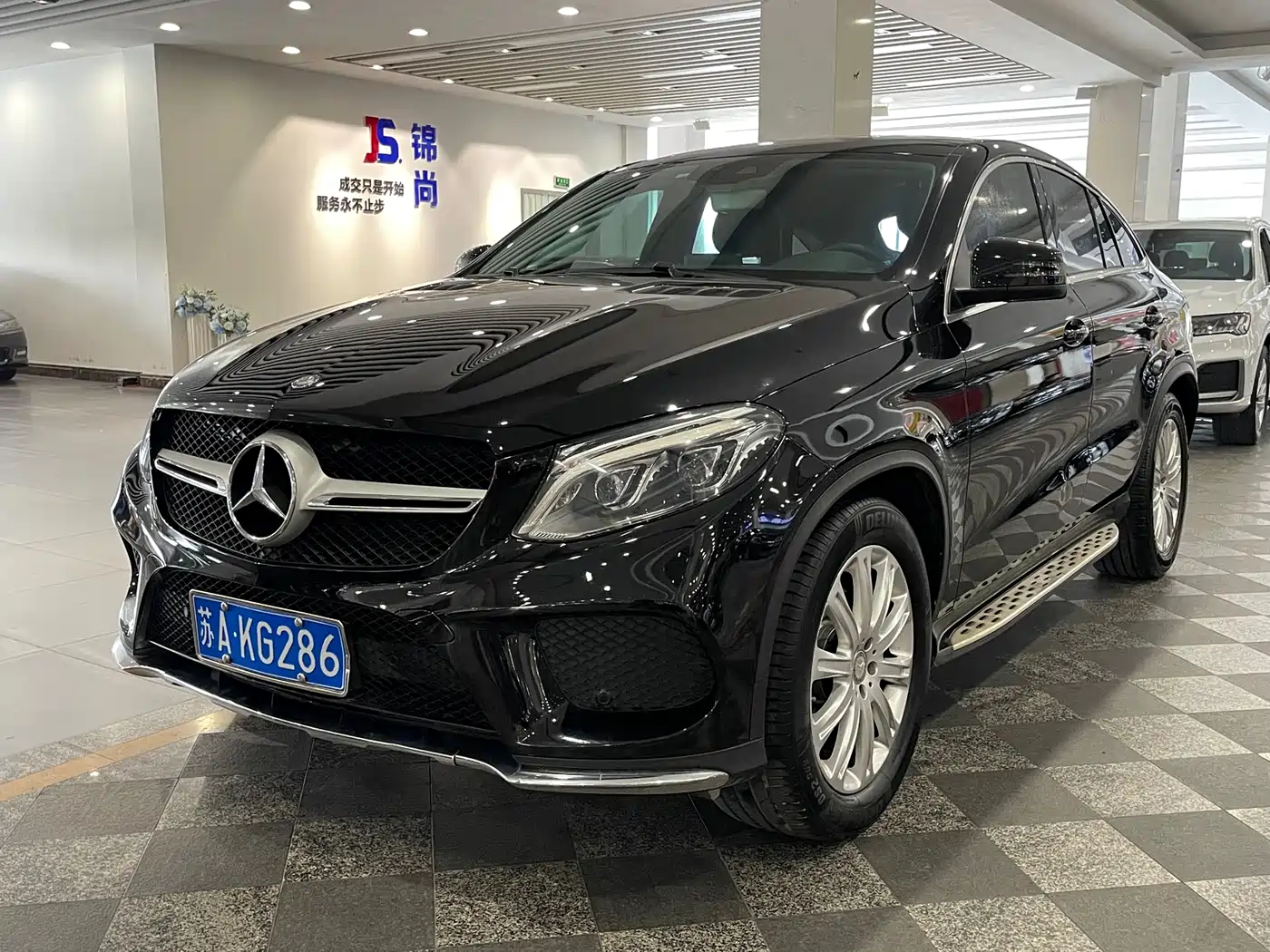 Mercedes-Benz GLE Coupe 2015 GLE 320 4MATIC Coupe SUV