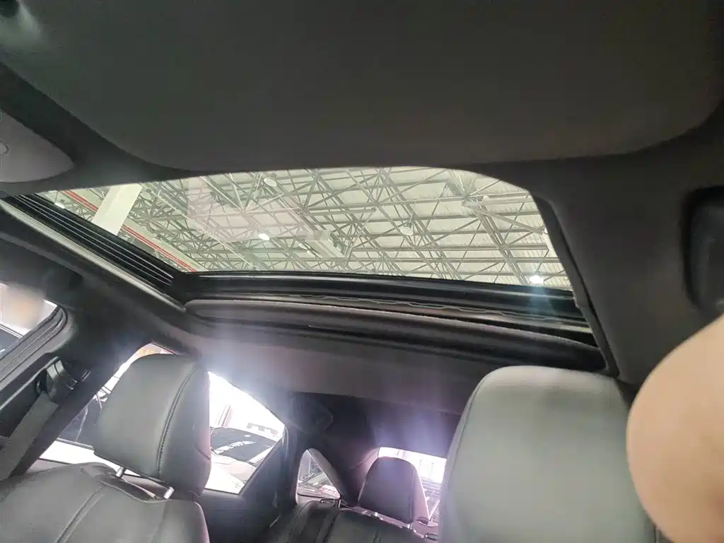 Toyota Avalon 2019 2.0L XLE Premium Edition (China VI) фото 12