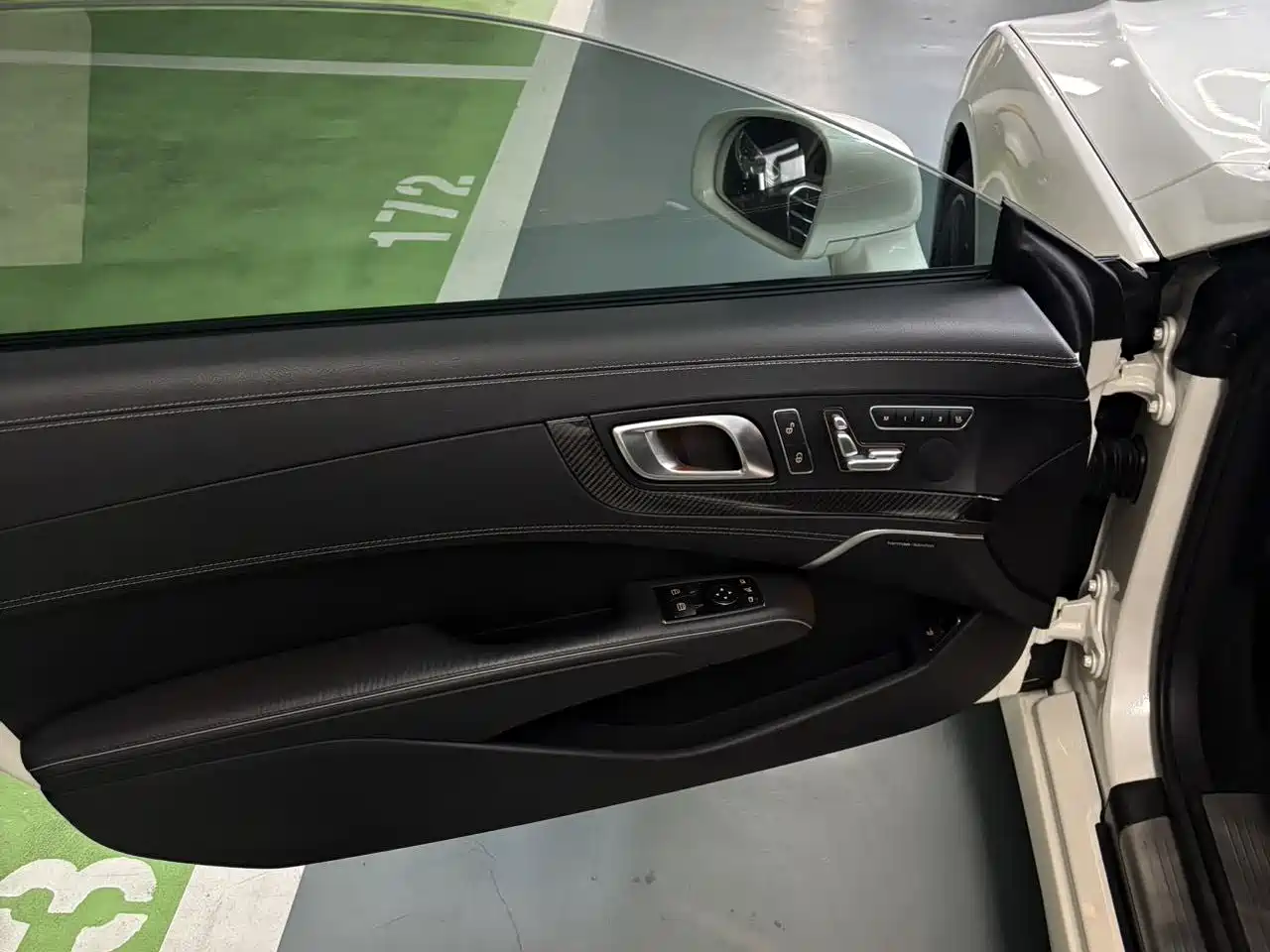 Mercedes-Benz SL-Class AMG 2013 AMG SL 63 фото 7