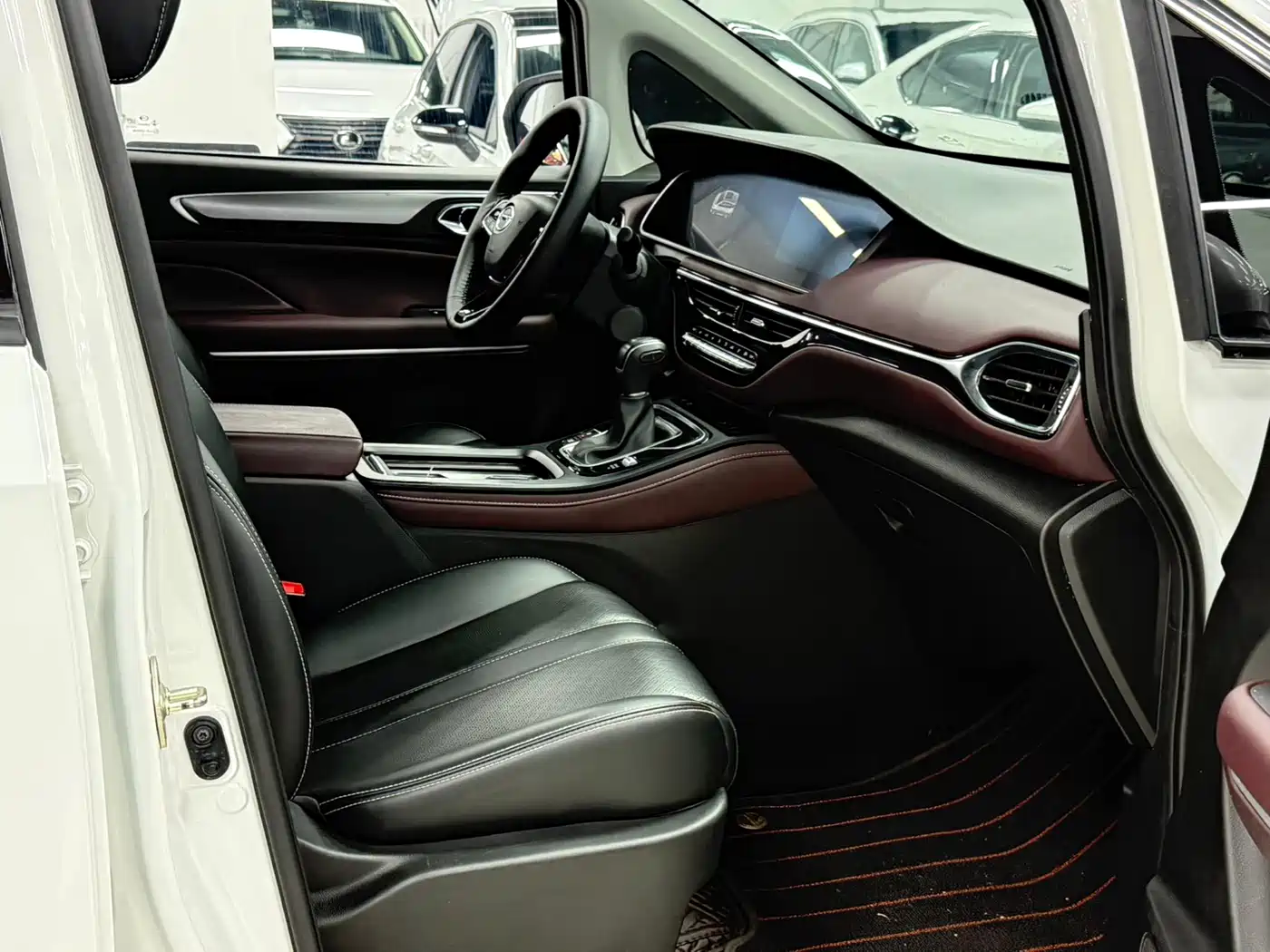 GAC Trumpchi Trumpchi M6 2021 PRO 270T Automatic Luxury Edition фото 19