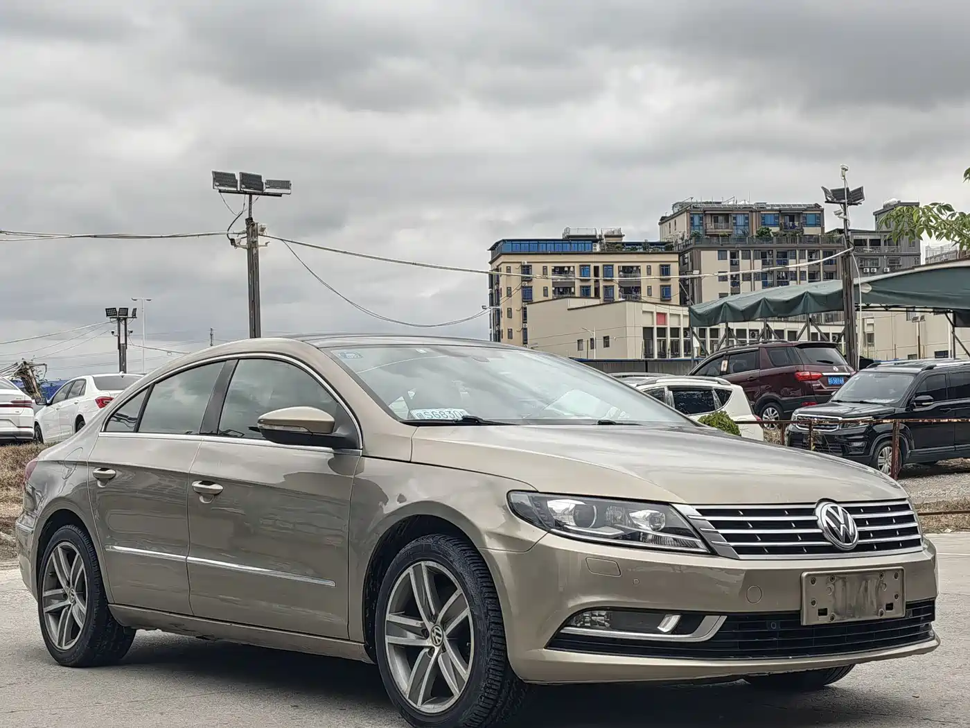 Volkswagen FAW-Volkswagen CC 2016 Model 1.8TSI Premium фото 3