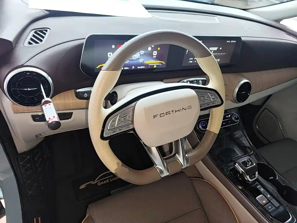 Dongfeng Fengxing Fengxing Yacht 2022 2022 1.5T DCT Wave Chaser Edition