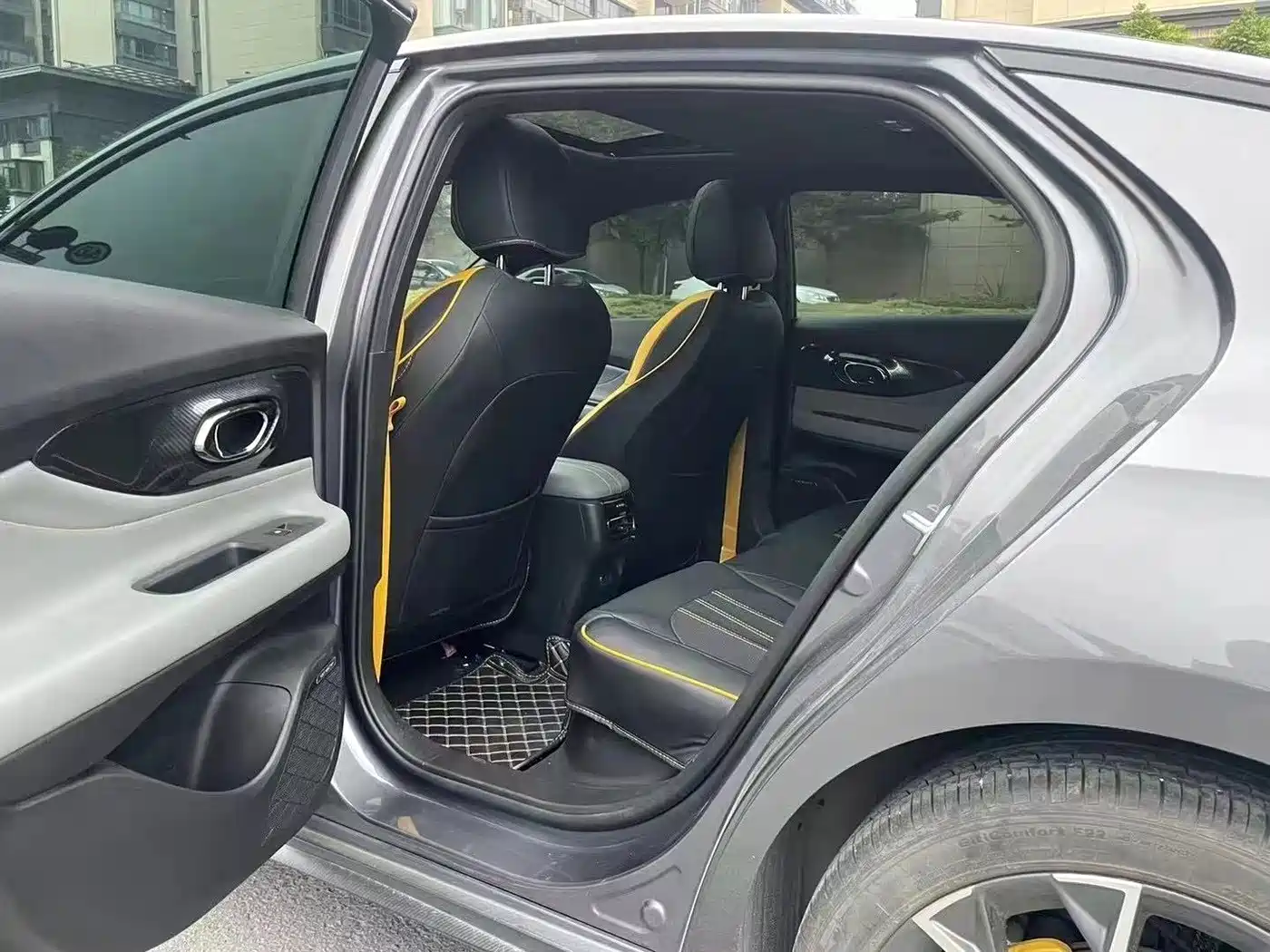 GAC Trumpchi Trumpchi Emkoo 2021 270T DCT J15 Edition фото 6