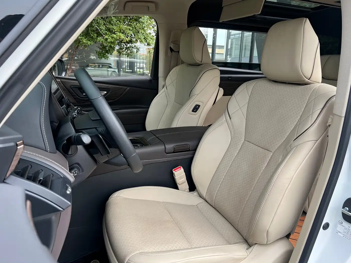 Toyota Alphard 2024 Hybrid 2.5L Ultimate Enjoyment Edition фото 7