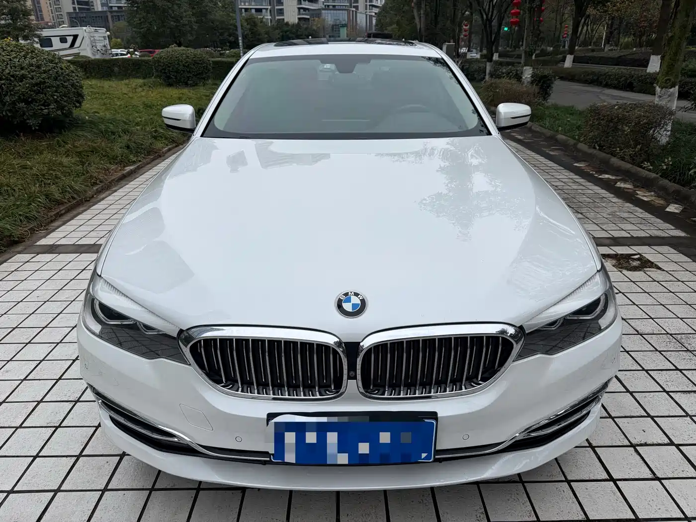 BMW 5 Series 2018 525Li Luxury Package