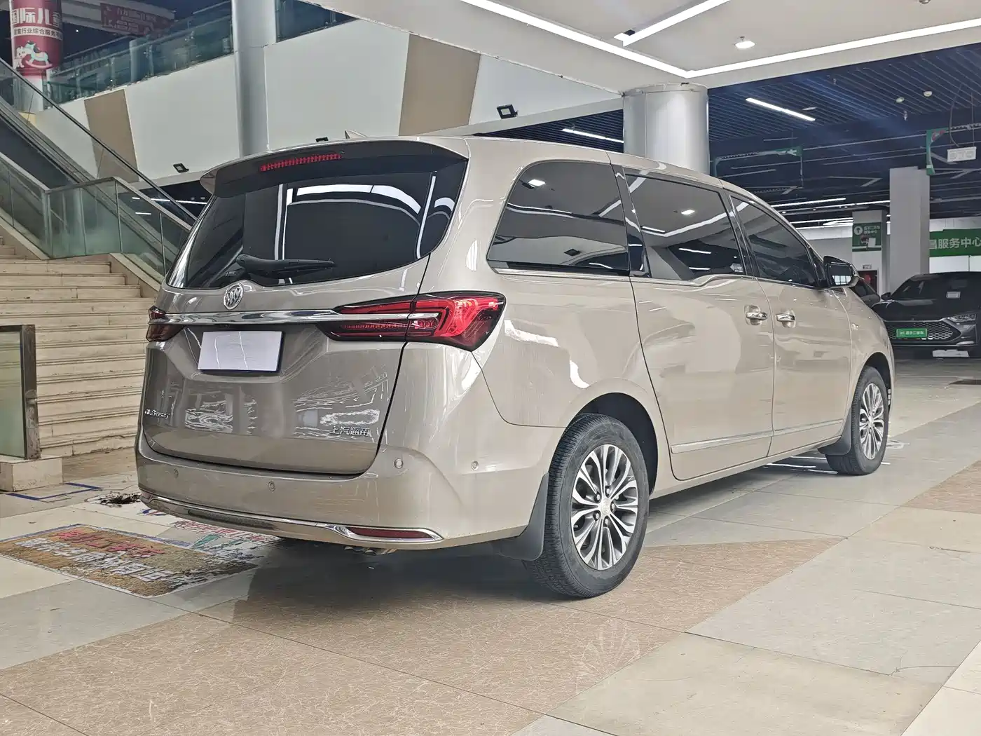 BUICK GL8