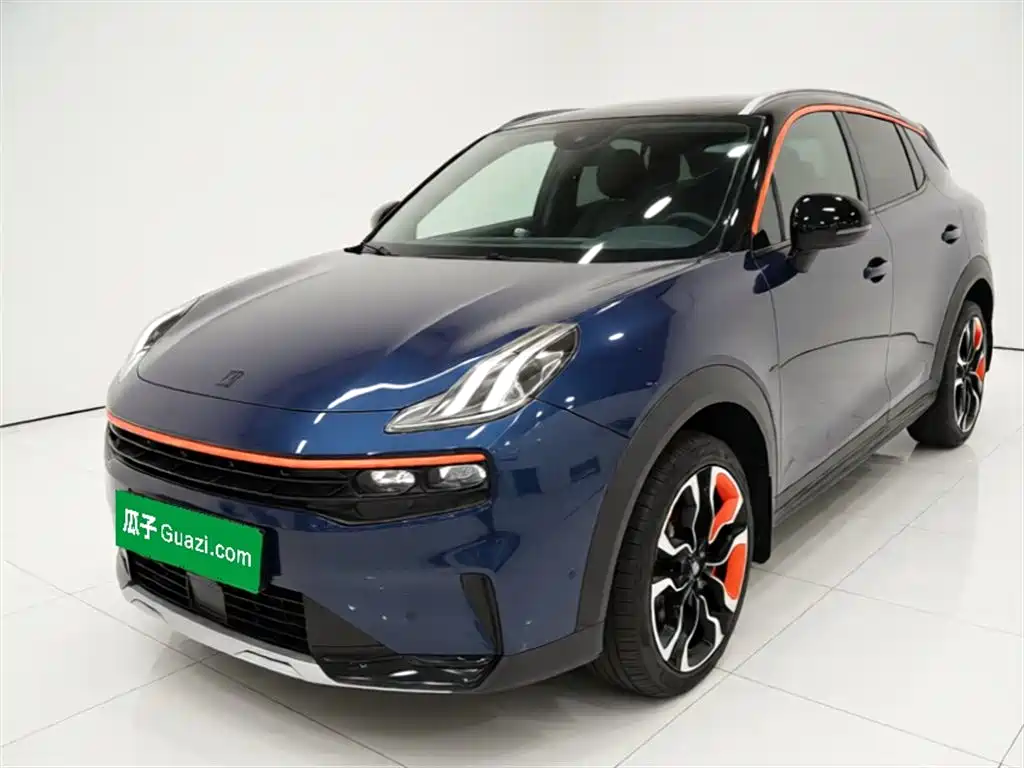 Lynk & Co 06 2020 1.5T Halo фото 2