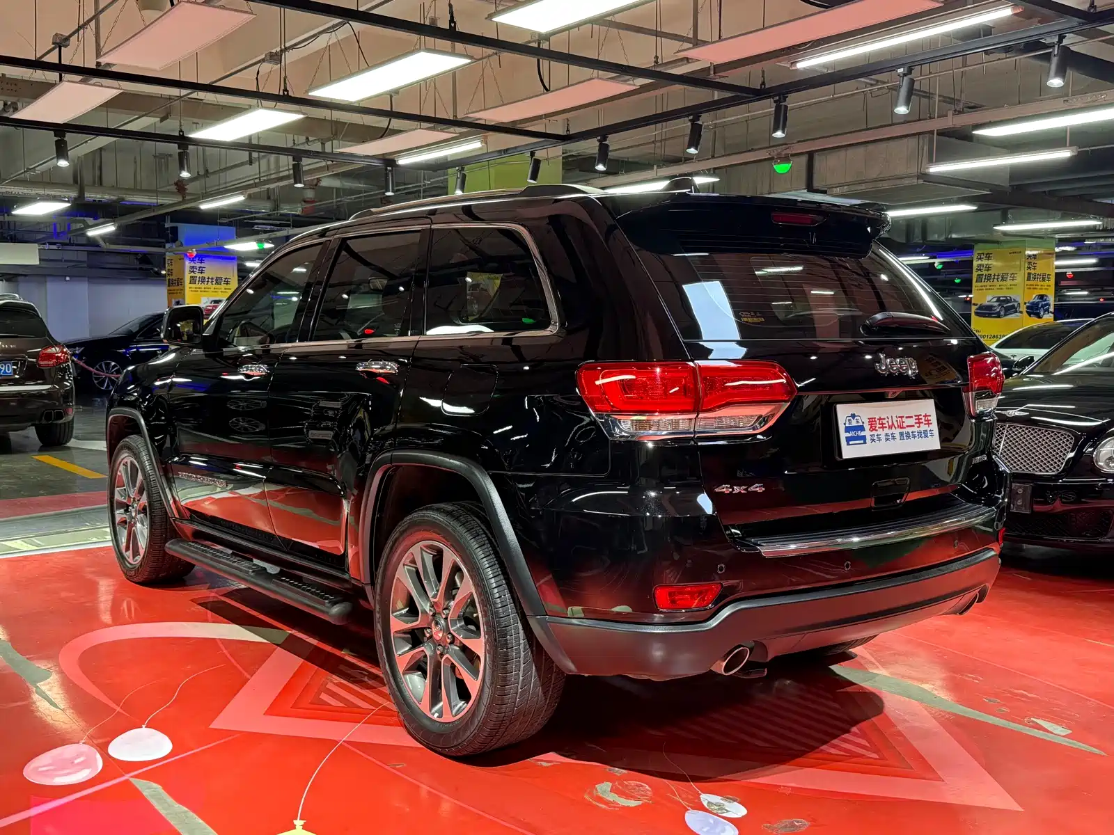 صورة 7 - Jeep Grand Cherokee (Import)