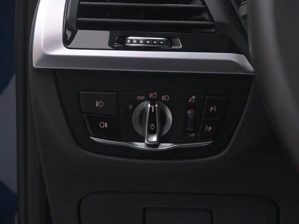 BMW X3 2018 xDrive28i M Sport Package China VI фото 18