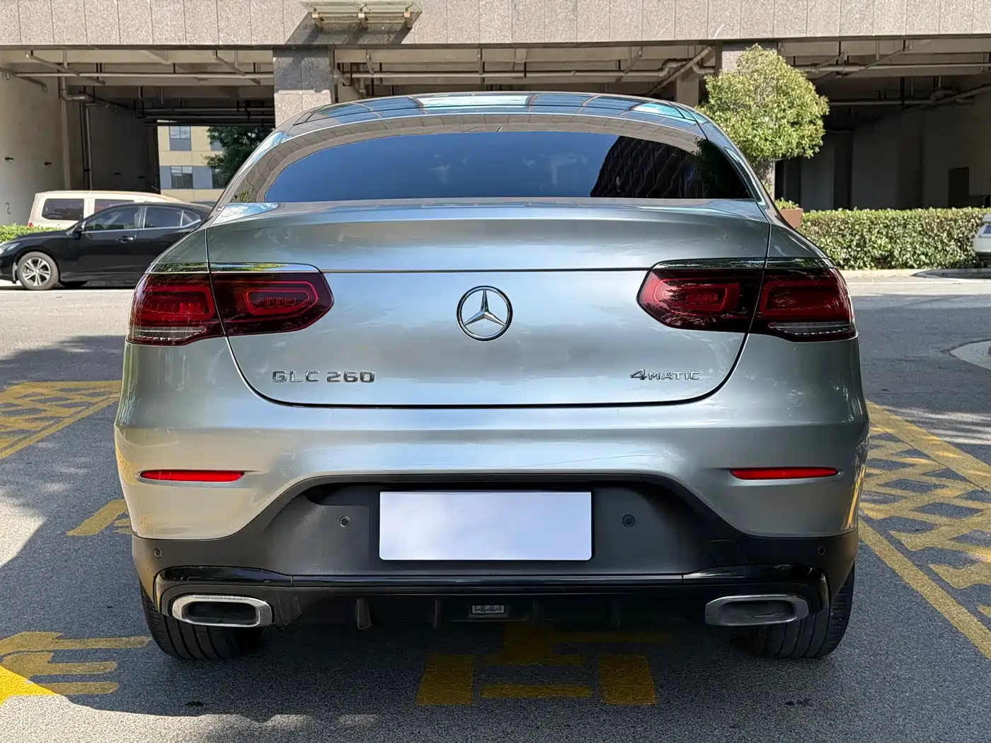 Mercedes-Benz GLC Coupe 2020 GLC 260 4MATIC Coupe SUV фото 5