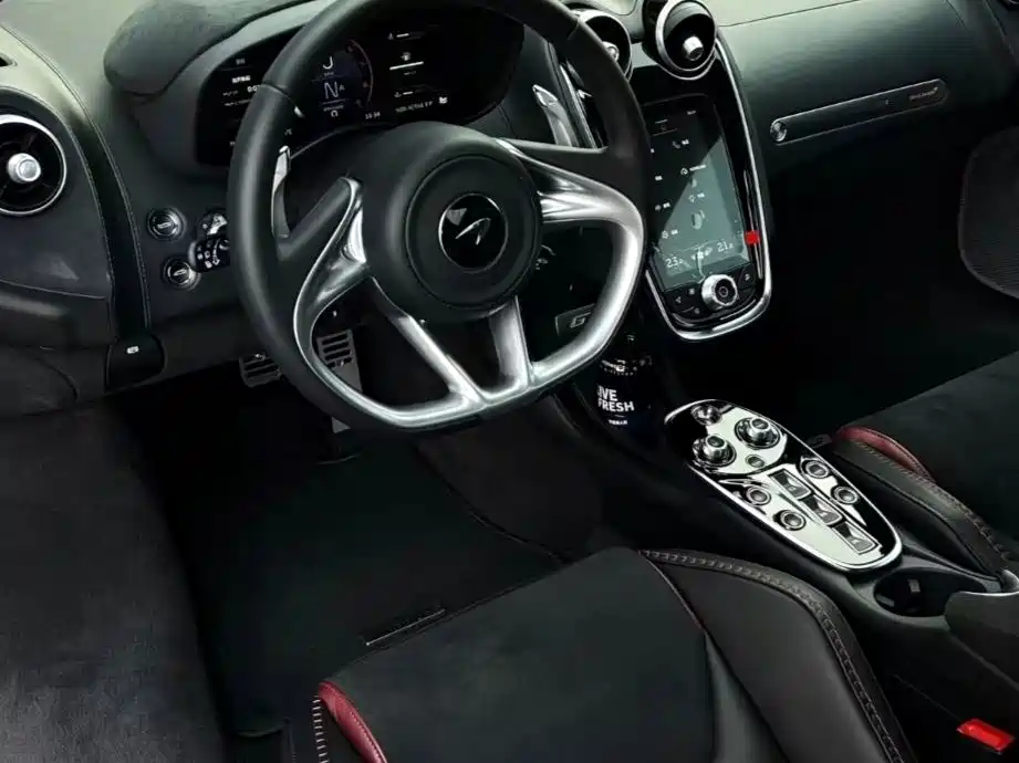 McLaren GT 2023 2023 4.0T Standard Model