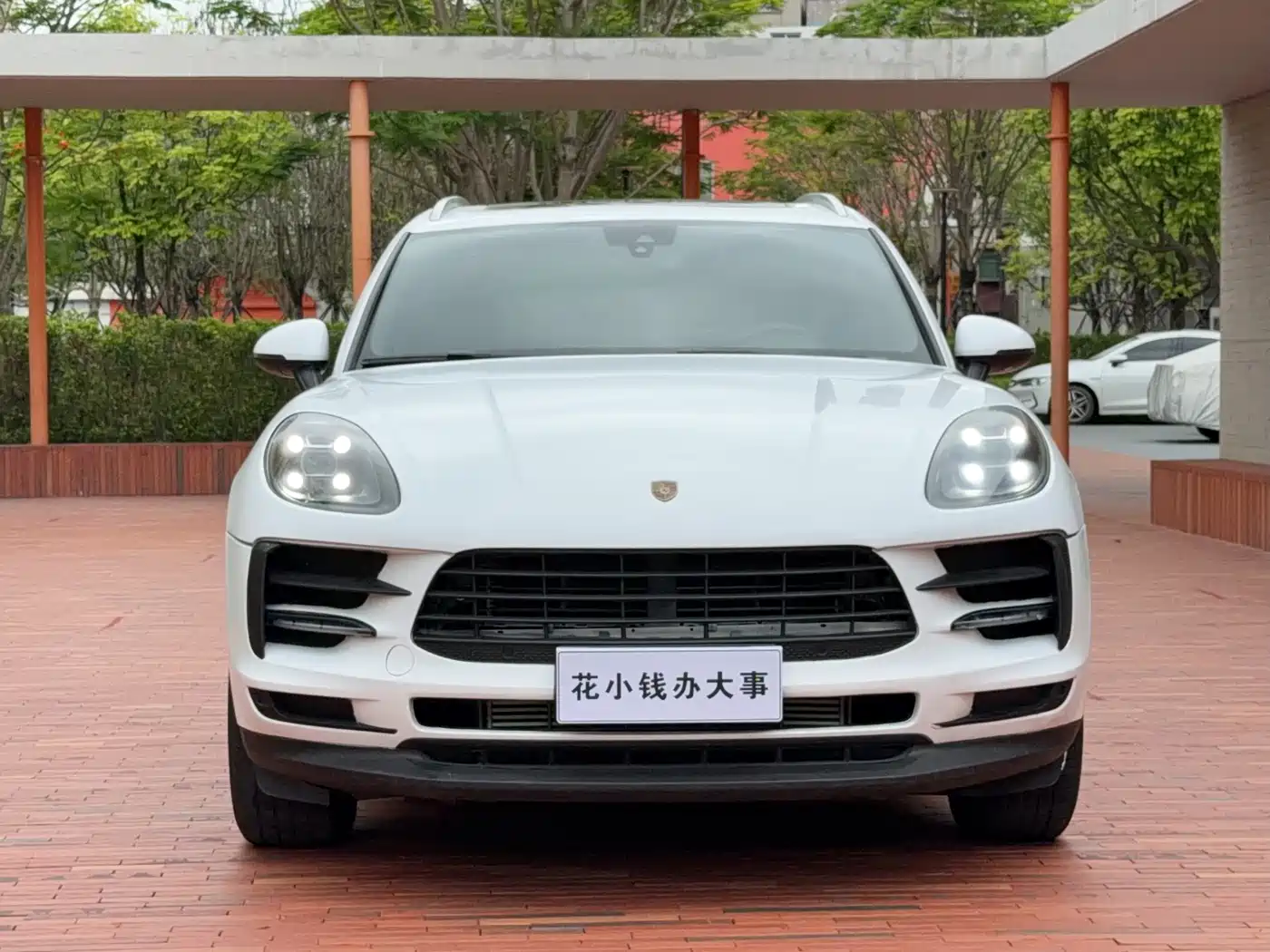 Porsche Macan 2018 Macan 2.0T фото 2