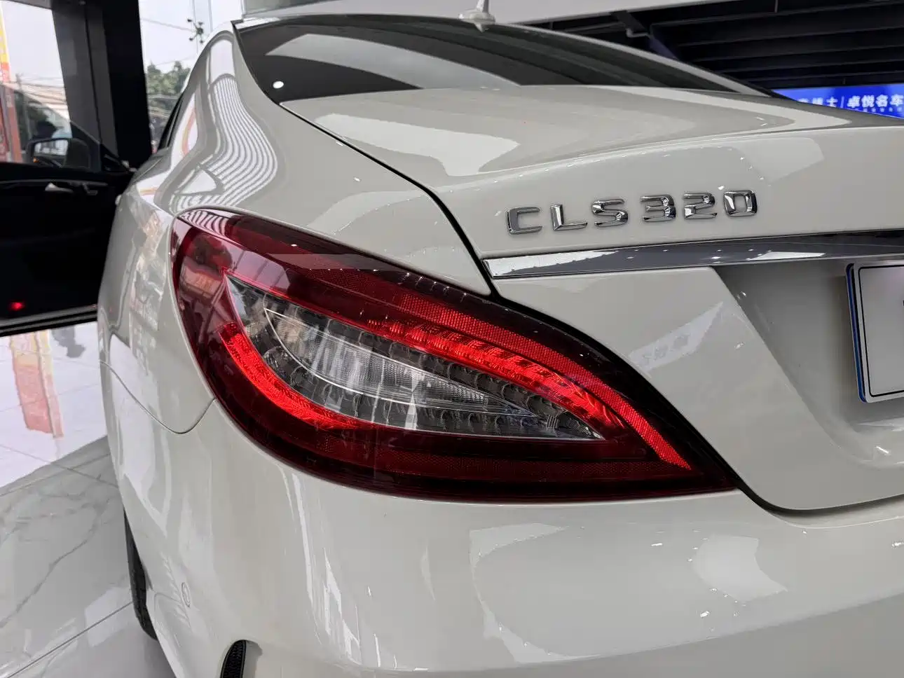 Mercedes-Benz CLS 2017 CLS 260 Elegance фото 30