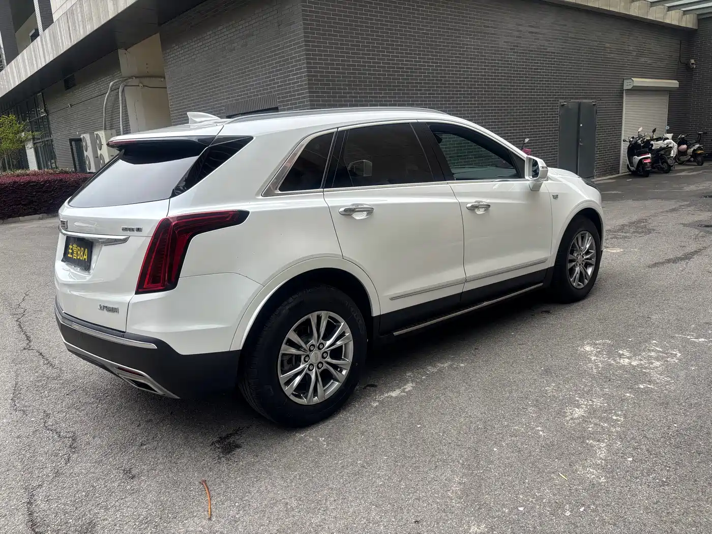 CADILLAC XT5