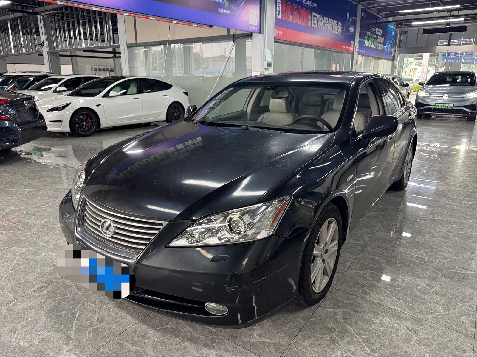 Фото 1 - Lexus ES