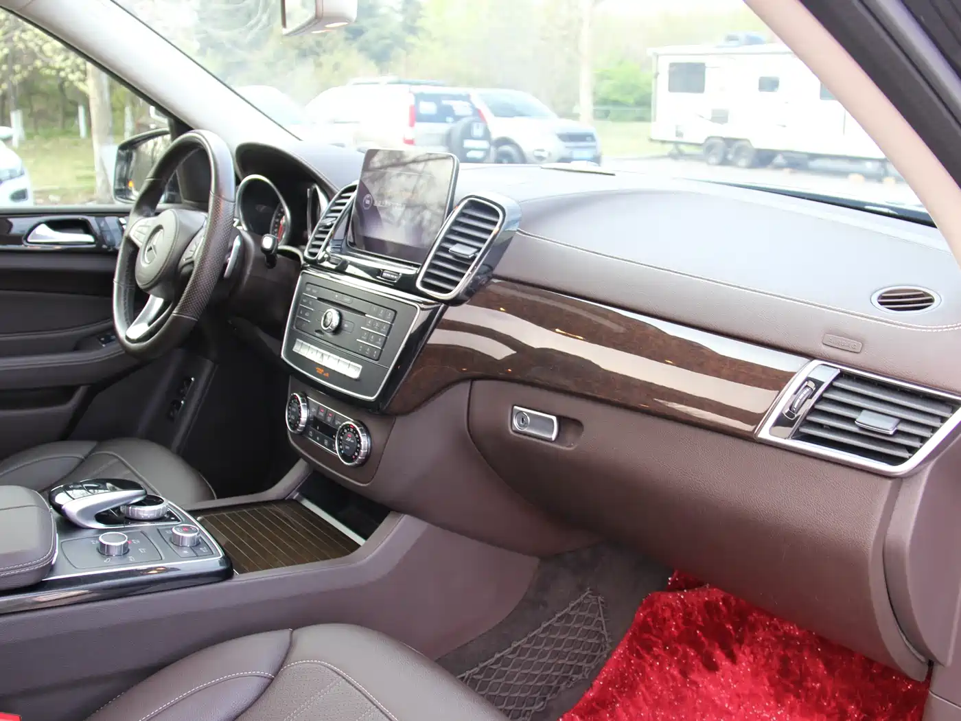 Mercedes-Benz GLS 2018 GLS 400 4MATIC Dynamic фото 16