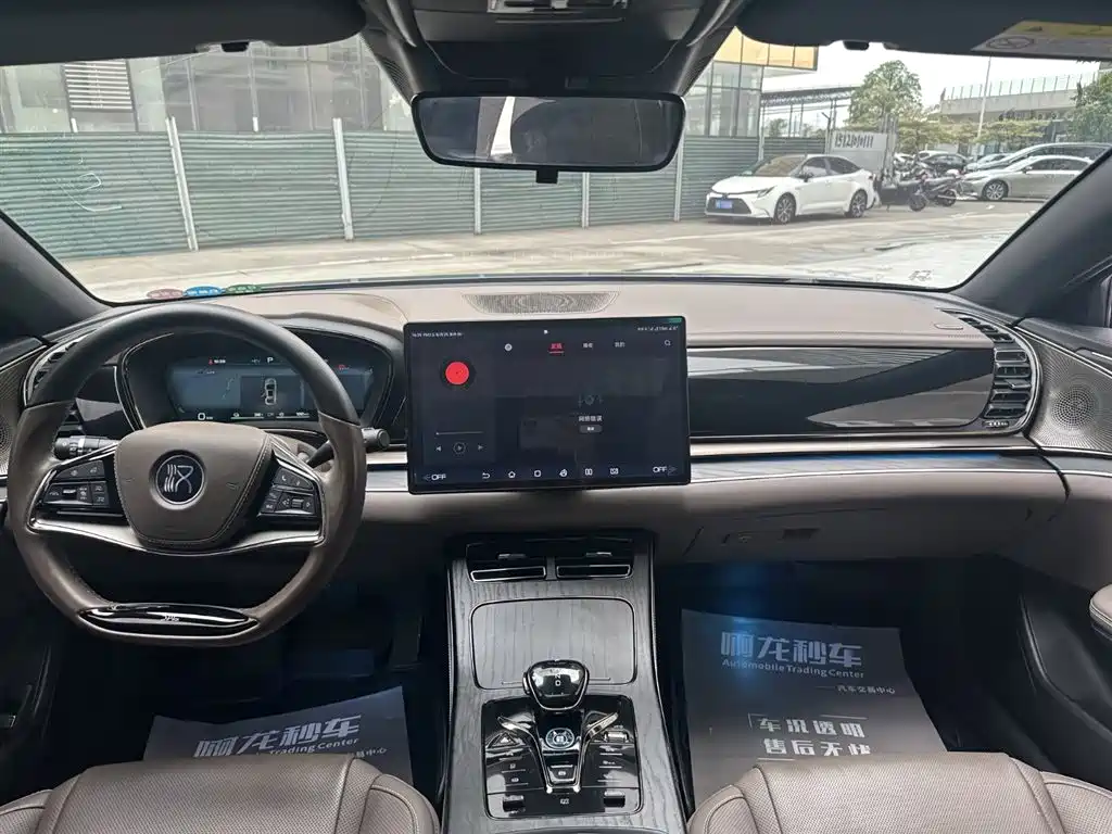 BYD HAN
