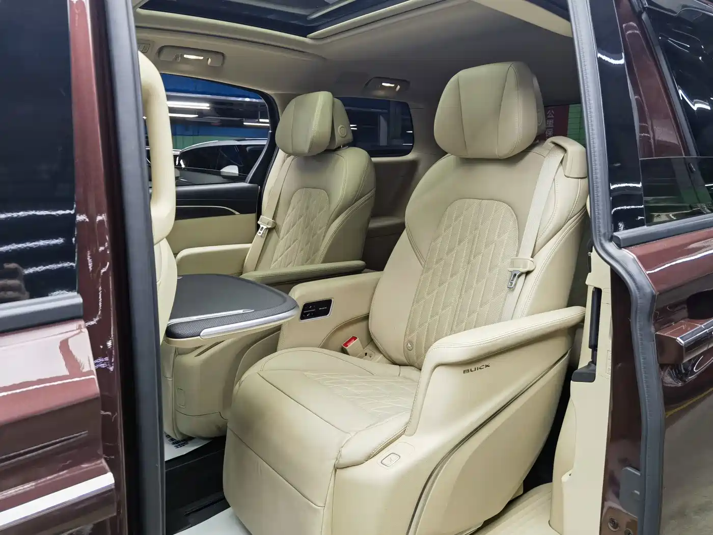BUICK GL8