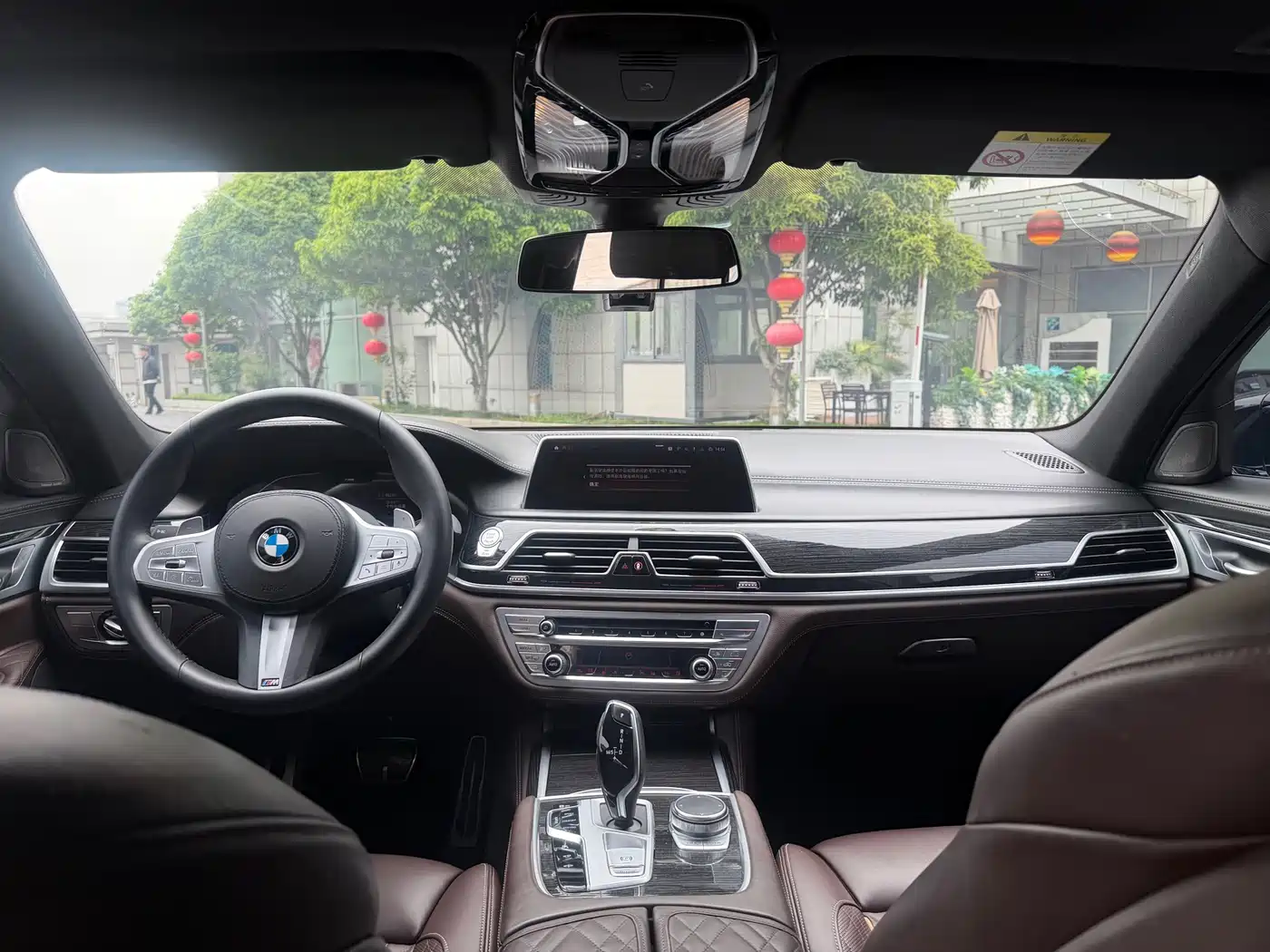 BMW 7 Series 2019 740Li Exclusive M Sport Package фото 10