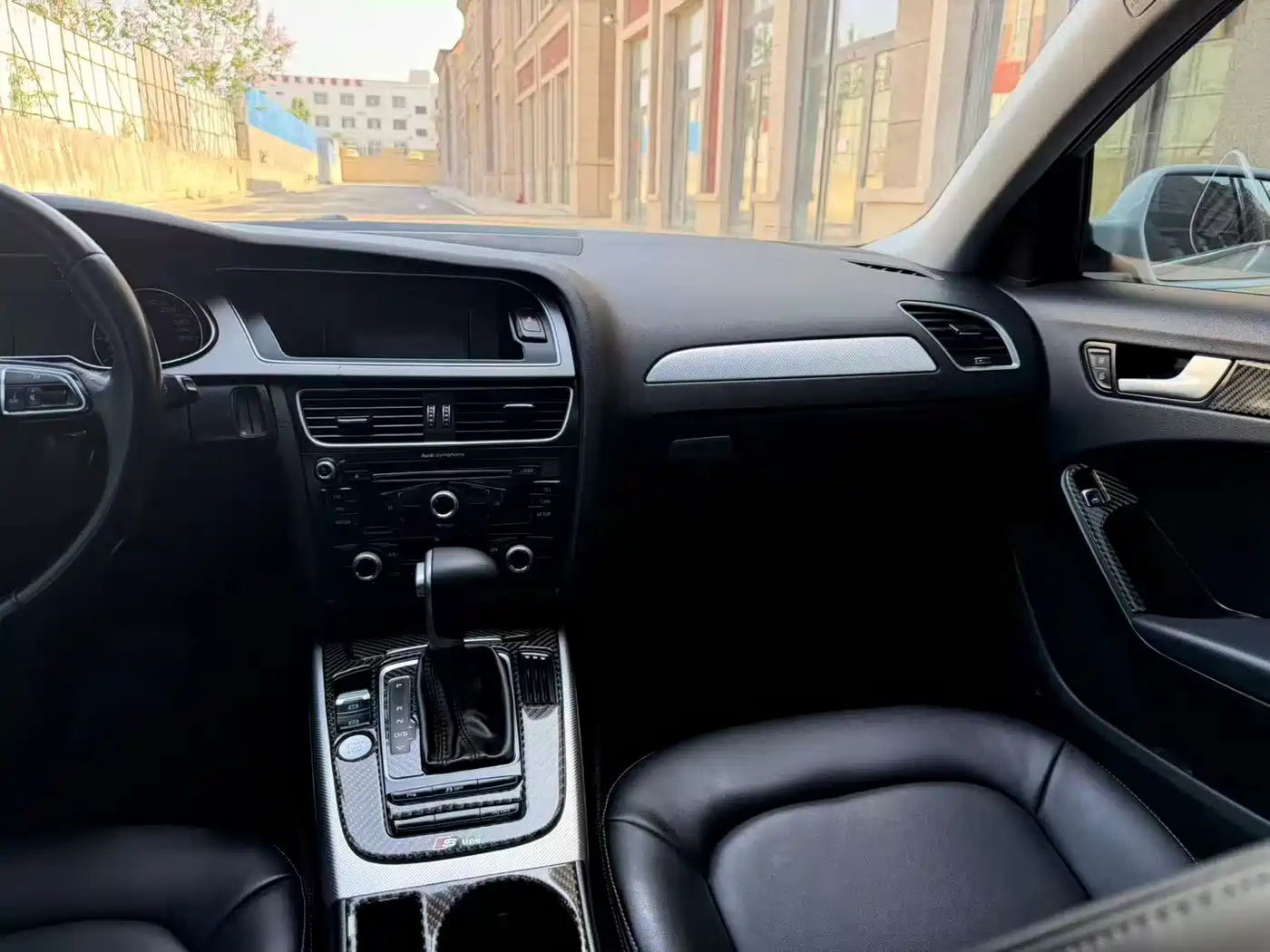 Audi A4L 2016 35 TFSI Collector's Edition Automatic Standard фото 9