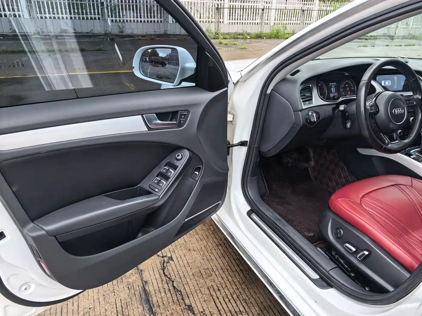 Audi A4L 2015 35 TFSI Auto Standard фото 12